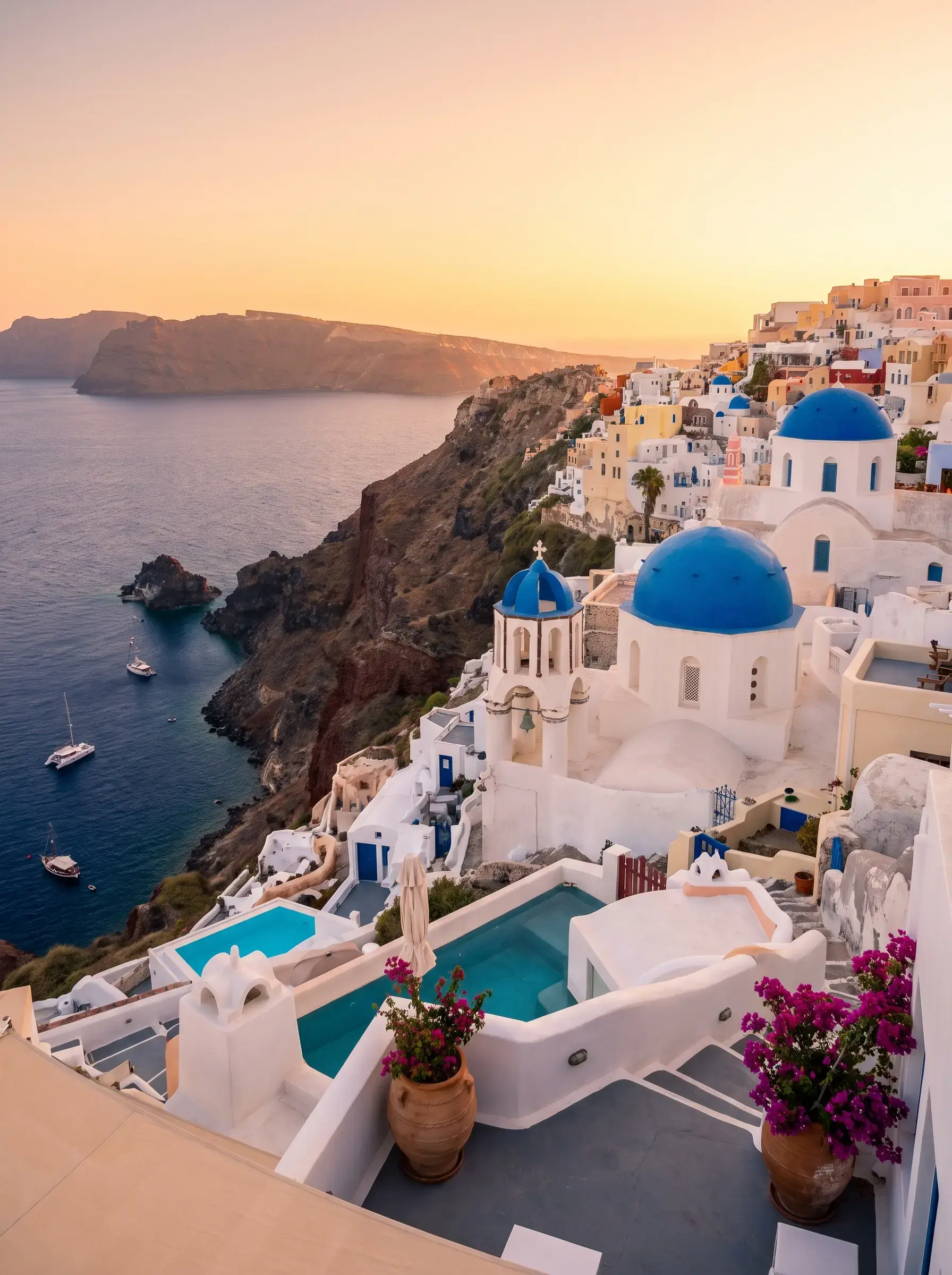 Santorini pri západe slnka — romantika