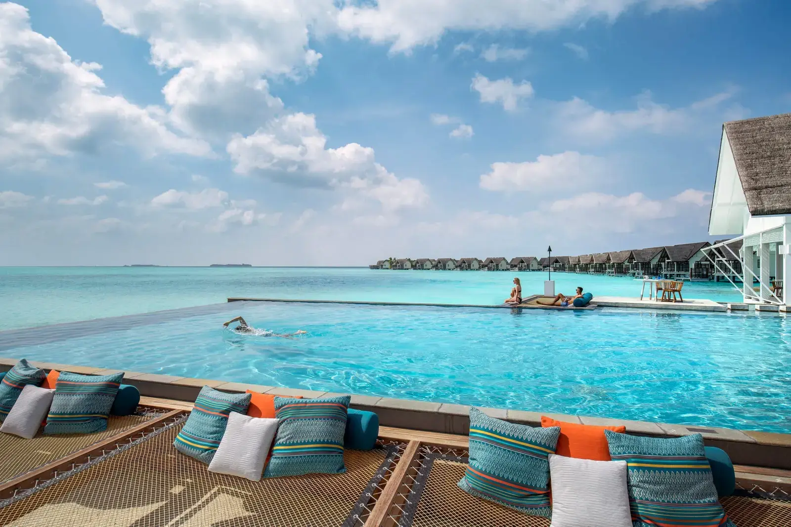 Four Seasons Landaa Giraavaru — Baa Atoll, Maledivy