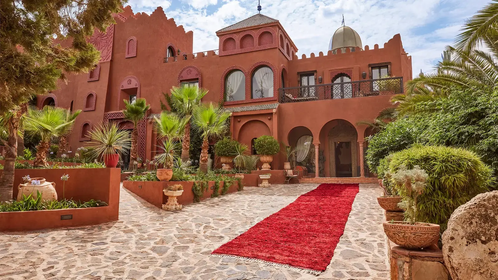 Kasbah Tamadot — pohorie Atlas, Maroko