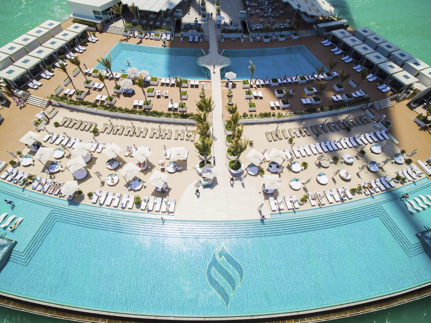 Burj Al Arab Jumeirah - Terrace - Drone - kópia