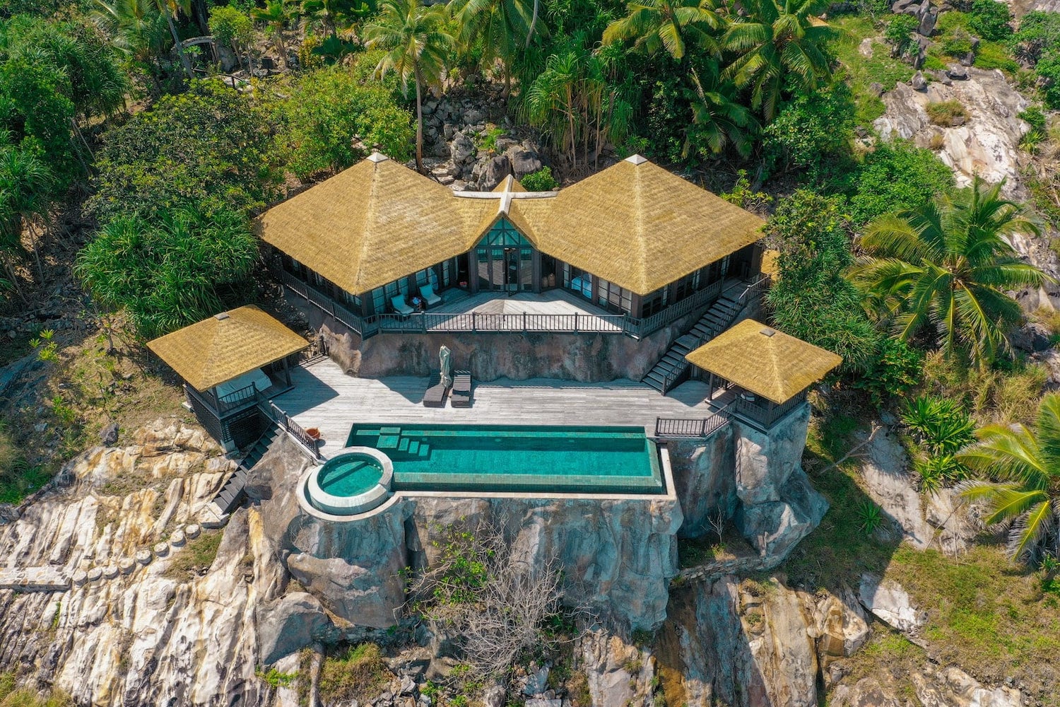 FIP_Private-Pool-Villa_Exterior-View_2